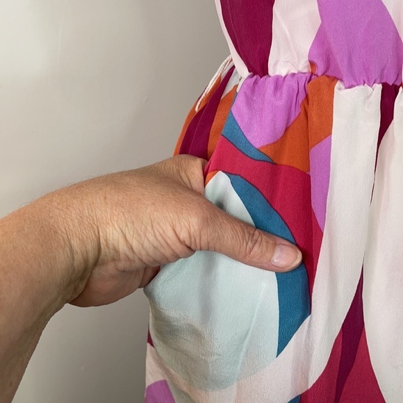 Marciano Silk Art Deco POCKETS! Dress XS - Picture 3 of 9